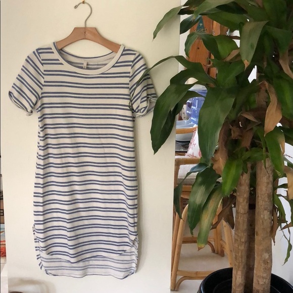 Solemio Dresses & Skirts - Stripped Shirt Dress hi-low hem